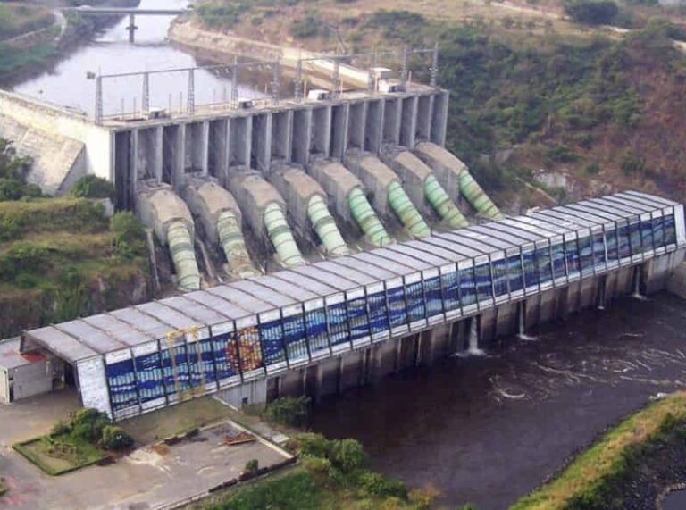 CONGO – INFRASTRUCTURES : Retards persistants dans la construction du barrage de Sounda