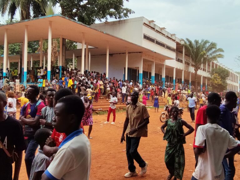 CENTRAFRIQUE – SOCIÉTÉ : Après le drame du lycée Boganda, l’heure des comptes